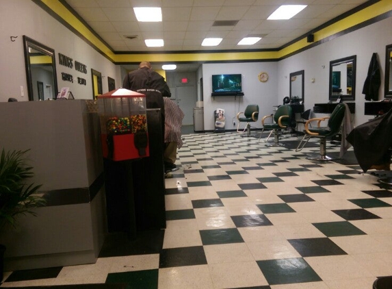 King and Queens Barber And Beauty - Saint Louis, MO