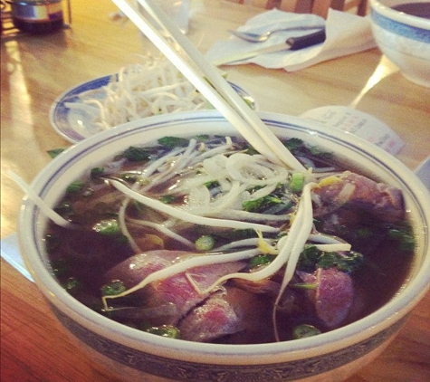 Pho Hot - Annandale, VA