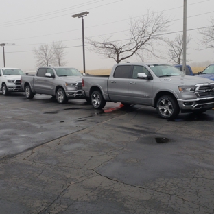 Summit Chrysler Dodge Jeep Ram - Fond Du Lac, WI. 2019 Ram 1500 trucks for sale in Fond du Lac Wisconsin Oshkosh