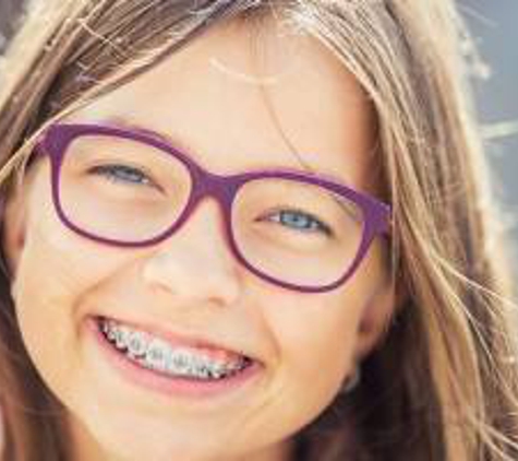 Complete Family Dental Office of Frederick Gruezke DDS - Harvey, LA