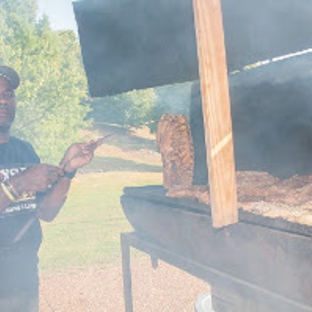 Fox's BBQ - Clarksville, TN