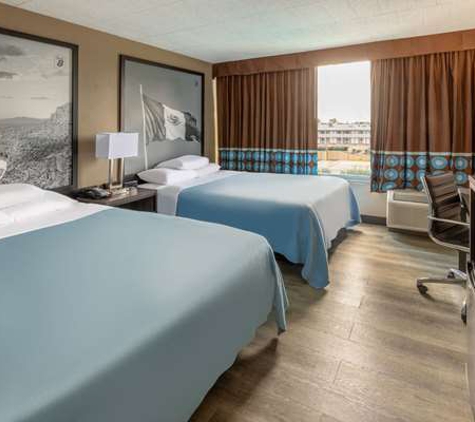 Super 8 by Wyndham Laredo - Laredo, TX