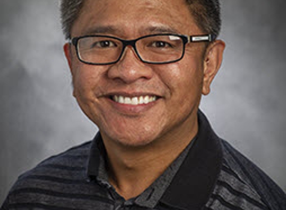 Marson Tenoso, MD - Gurnee, IL