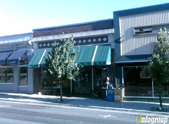 Waucoma Bookstore Inc - Hood River, OR