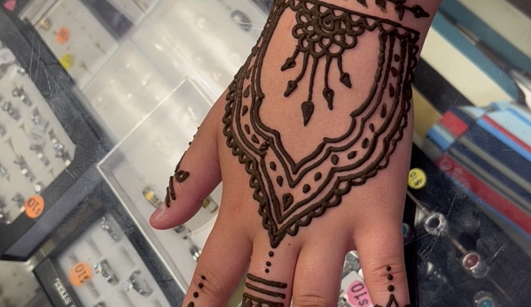 Egyptian Henna Tattoos, Hair Wraps & Airbrush Tattoos - Kissimmee, FL