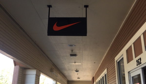 Nike Factory Store - Vacaville - Vacaville, CA