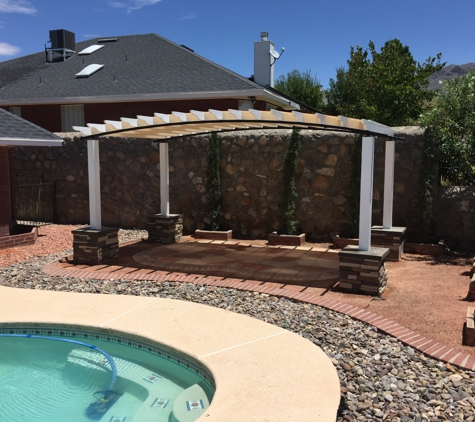 Red Oaks Landscaping and Pergolas - El Paso, TX