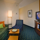 Fairfield Inn & Suites - Hotels