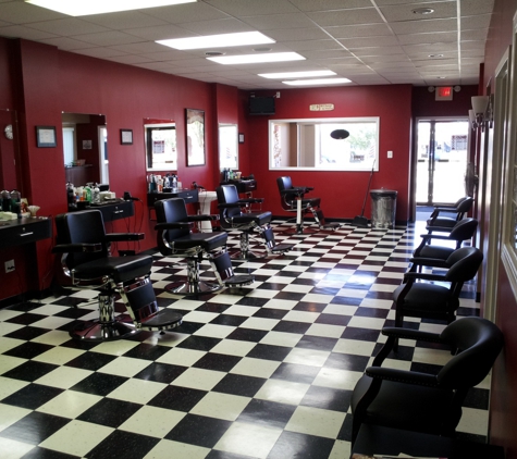 Craig's Barber Shop - Broomall, PA