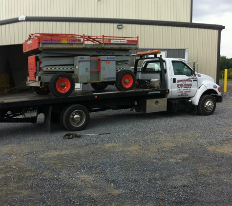 Russell's Towing Recovery and Transport - Tyrone, PA