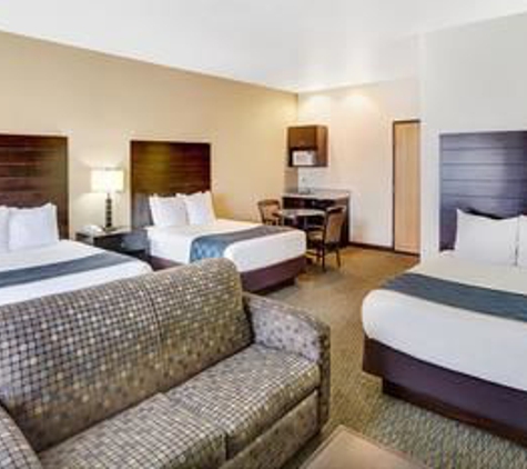 Days Inn & Suites by Wyndham Page Lake Powell - Page, AZ