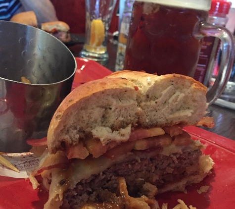 Red Robin Gourmet Burgers - Hoffman Estates, IL