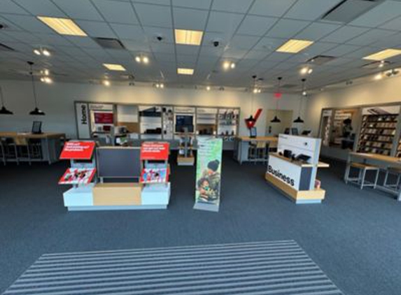 Verizon - Forsyth, IL