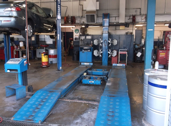 Zoom Collision Repair Service - Bedford, OH. Wheel Alignments