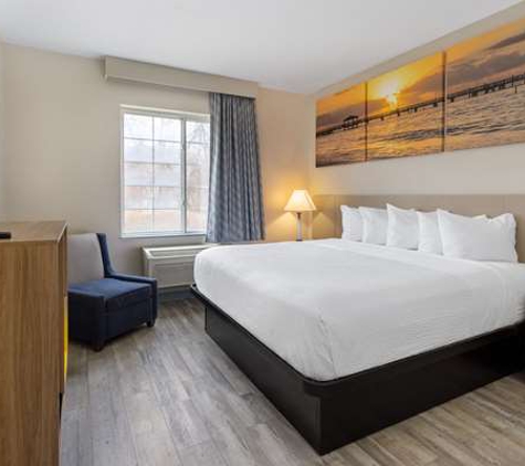 Days Inn & Suites By Wyndham Cherry Hill-Philadelphia - Cherry Hill, NJ