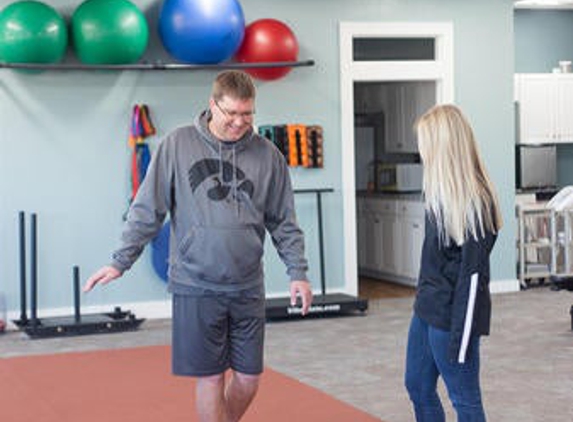 Kinetic Edge Physical Therapy - Oskaloosa, IA