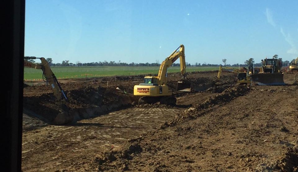 Dupuy's Earthmoving - New Gisborne, VIC