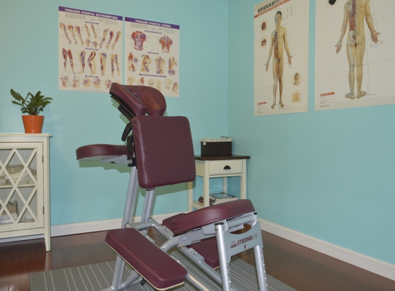 Massage Mend Me-Therapeutic Asian Massage - Brookfield, CT. chair massage