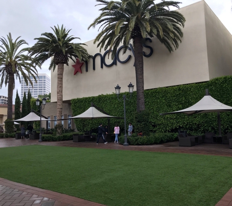 Macy's - Newport Beach, CA