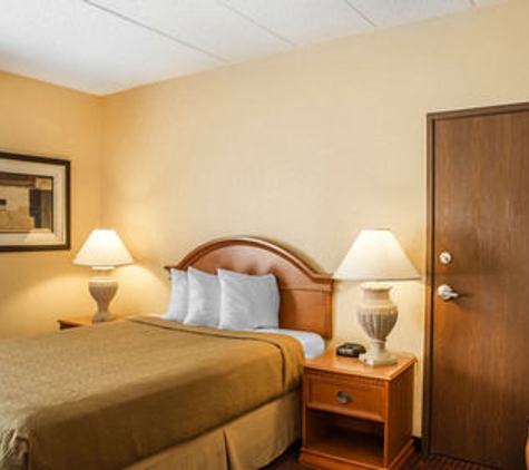 Quality Inn & Suites CVG Airport - Erlanger, KY