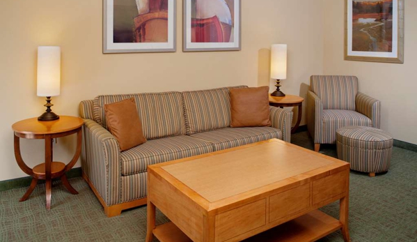 DoubleTree by Hilton Hotel Columbus - Worthington - Columbus, OH