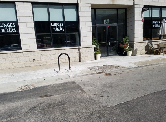 Lunges 'n Lattes - Berwyn, IL