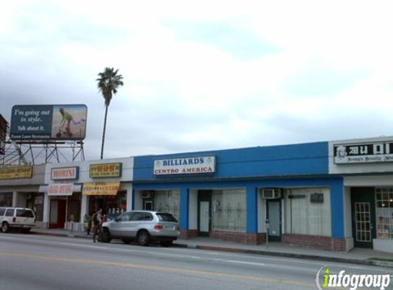 3rd Street Chicken House - Los Angeles, CA