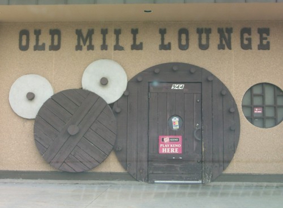 Old Mill Lounge - Omaha, NE