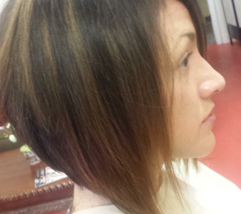 Sumi's Place Hair Salon - Fairhope, AL