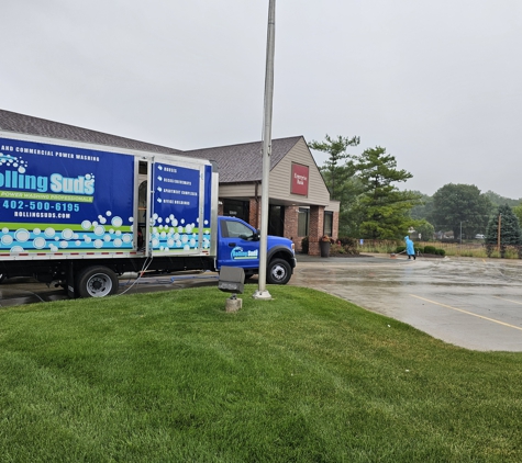 Rolling Suds Power Washing of Omaha-Papillion