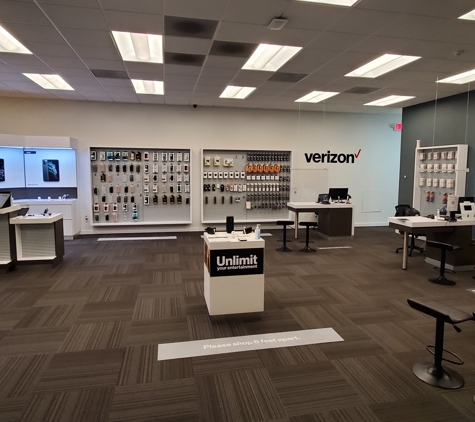 Verizon - Watertown, CT