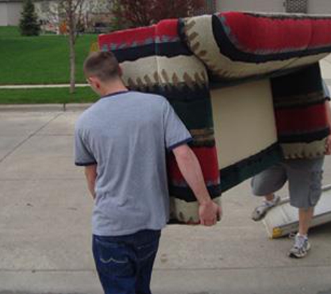 2 Guys On The Move Moving & Storage - Sioux Falls, SD