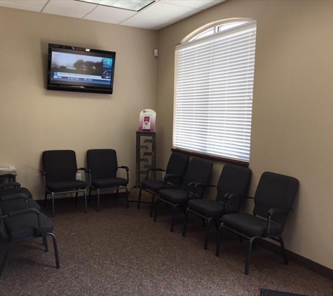 Bruns Chiropractic Office - Peoria, IL