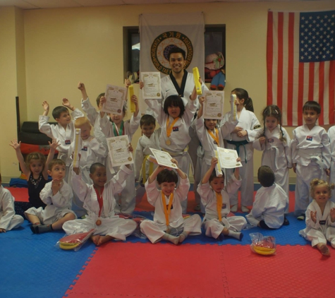 Shape Center Taekwondo - brooklyn, NY