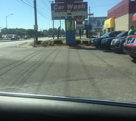 Sparkling Image Car Wash - Indianapolis, IN