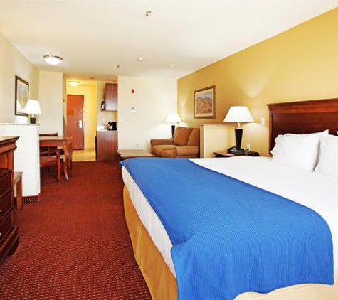 Holiday Inn Express & Suites Tooele - Tooele, UT