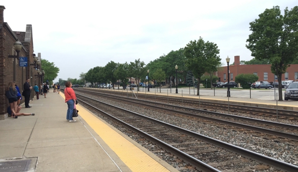 Amtrak - La Grange, IL