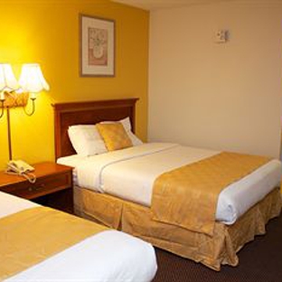 Amber Inn & Suites - Kissimmee, FL