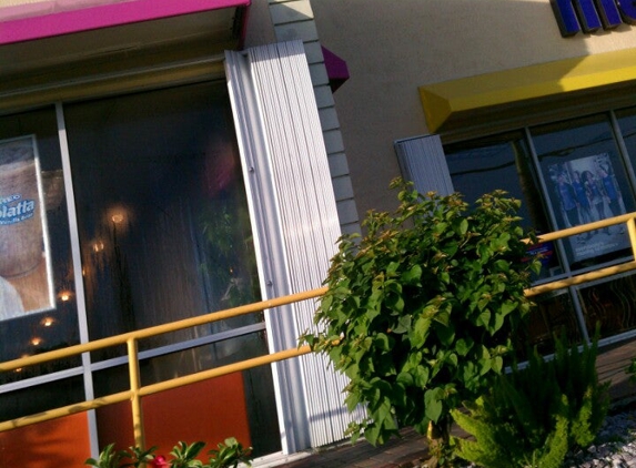 Dunkin' - Margate, FL