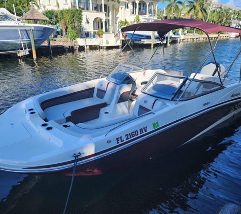 Fort Lauderdale Boat Rental With Captain - Lauderdale By The Sea, FL