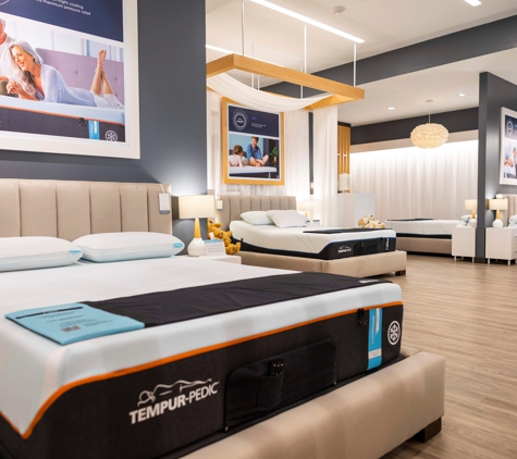 Tempur-Pedic Flagship Store - Naples, FL