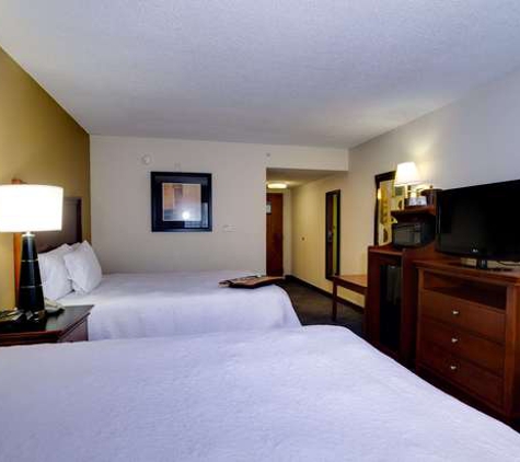 Hampton Inn & Suites - Cape Coral/Fort Myers Area, FL - Cape Coral, FL