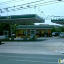 Moms 6 - Convenience Stores