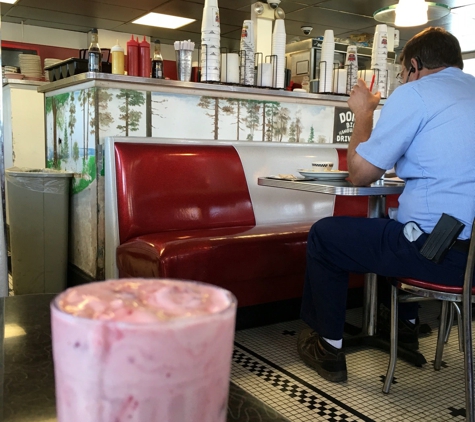 Don's Drive In - Traverse City, MI