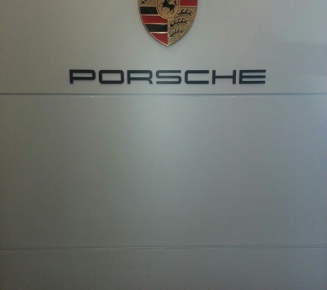 Porsche - Appleton, WI