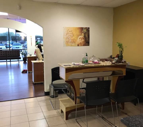 Final Touch Nails & Spa - Spring, TX