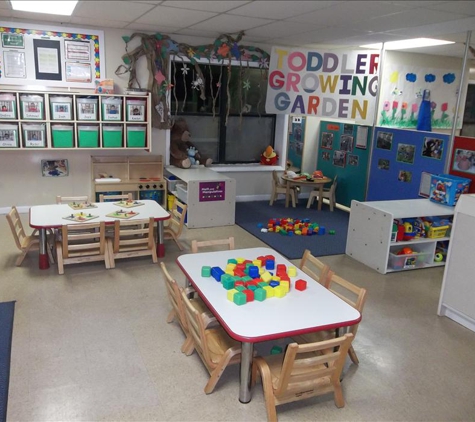 Midtown Plantation KinderCare - Plantation, FL