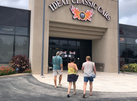 Ideal Classic Cars - Venice, FL