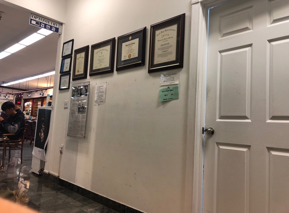 Gold Optometry - Los Angeles, CA