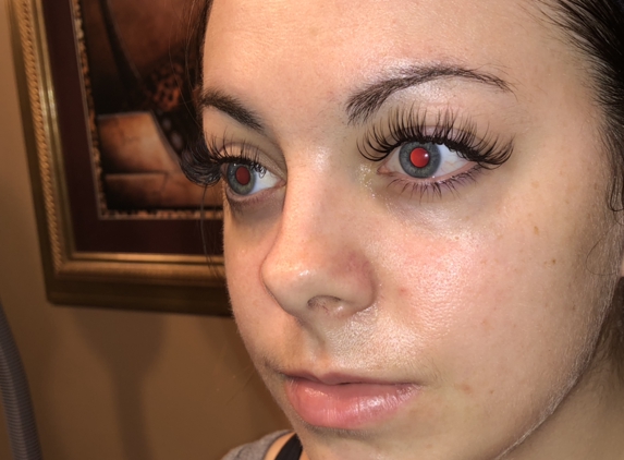 Divine Lash and Beauty - Louisville, KY